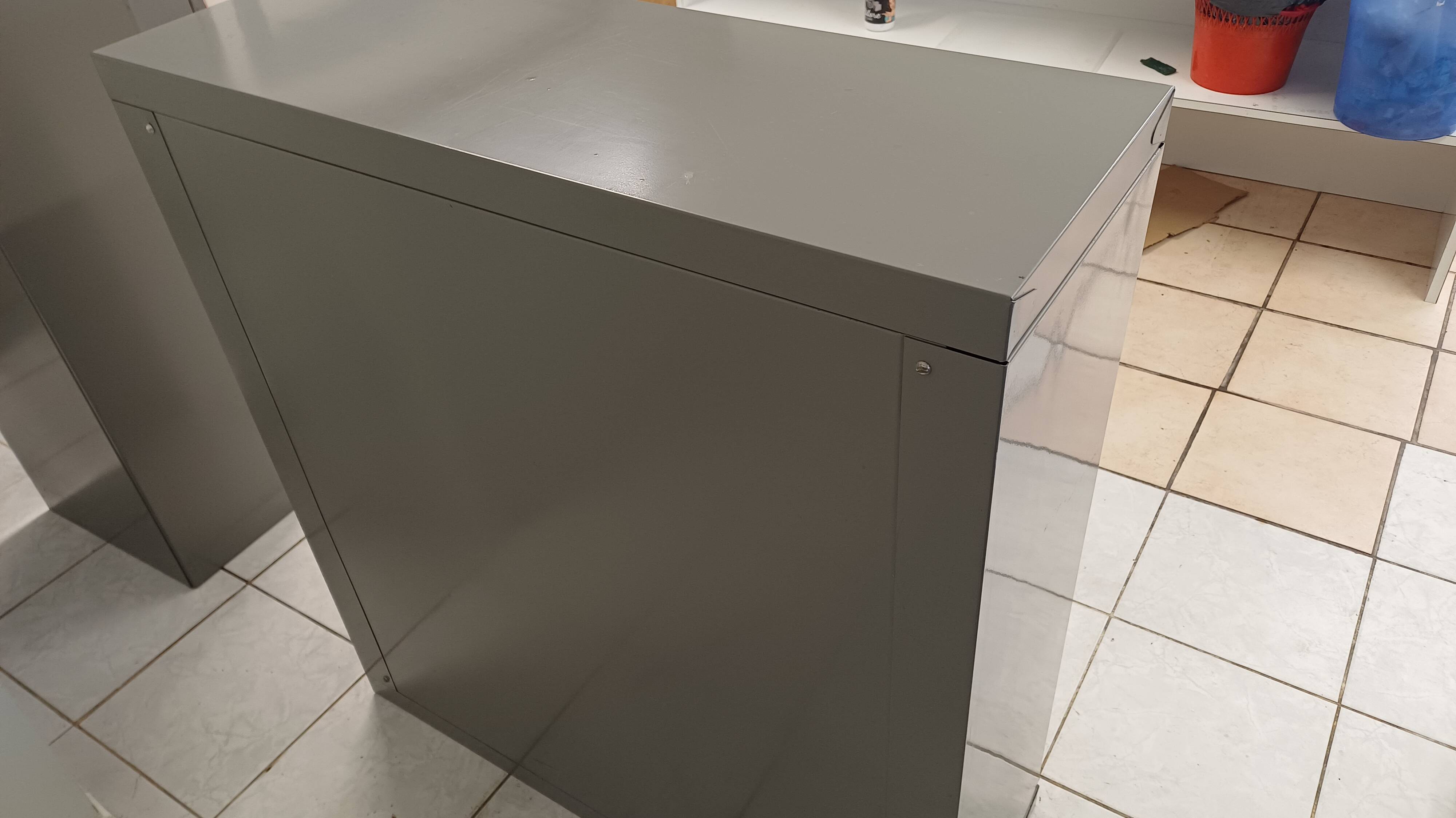 BAUCHE industrial furniture with 5 drawers and a door – vintage metal from the 1950s