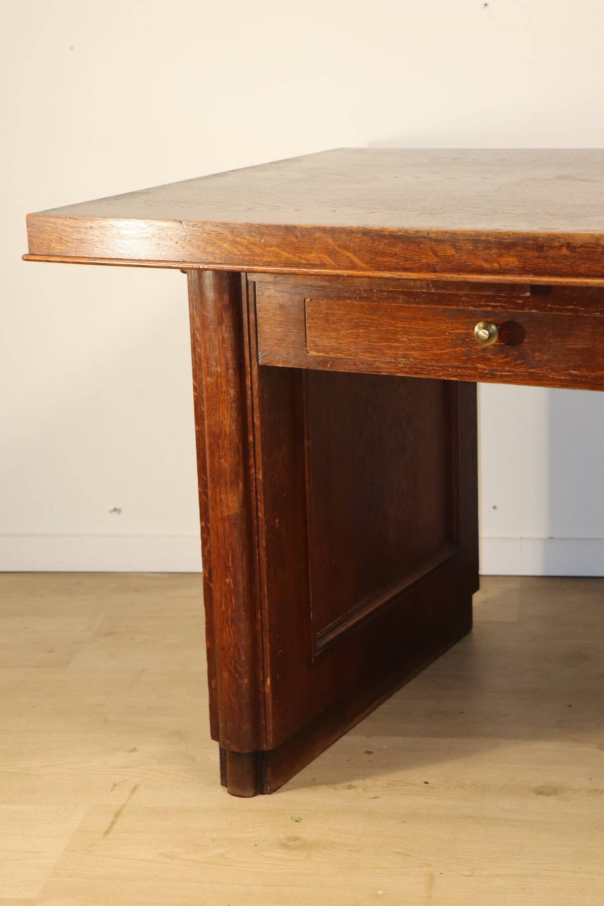Bureau Moderniste en chêne époque Art Déco, 1940
