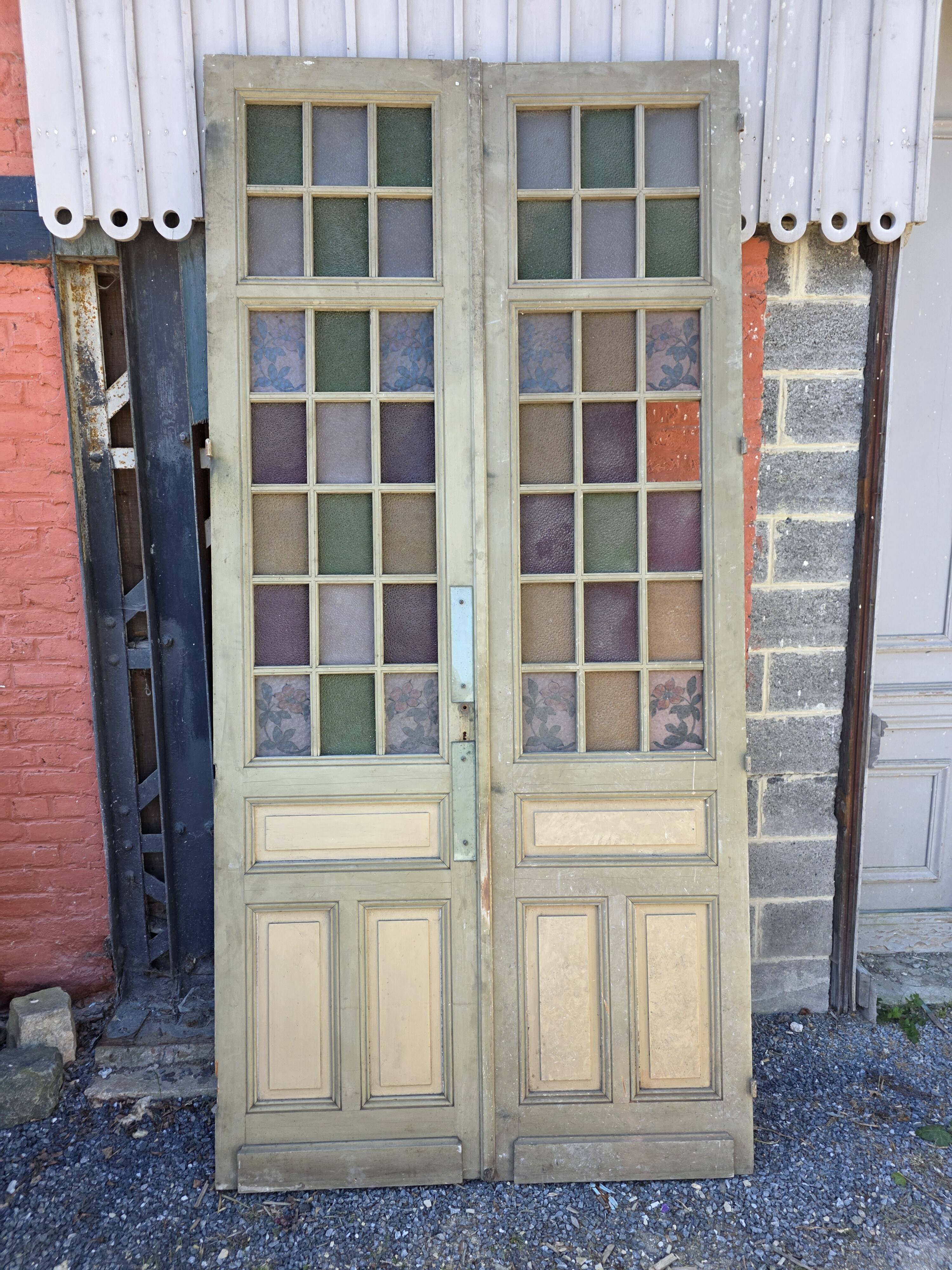 Pair of partition doors from the 19th century.
