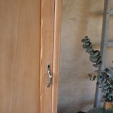 One-door wardrobe in the style of a bonnetière