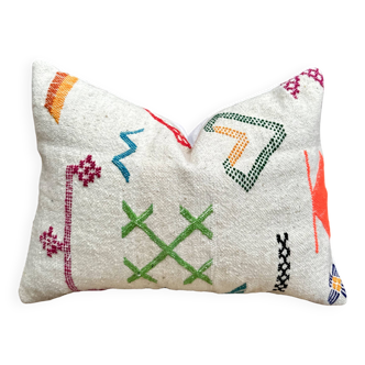 Moroccan wool cushion, beautiful wool cushion, cushion
