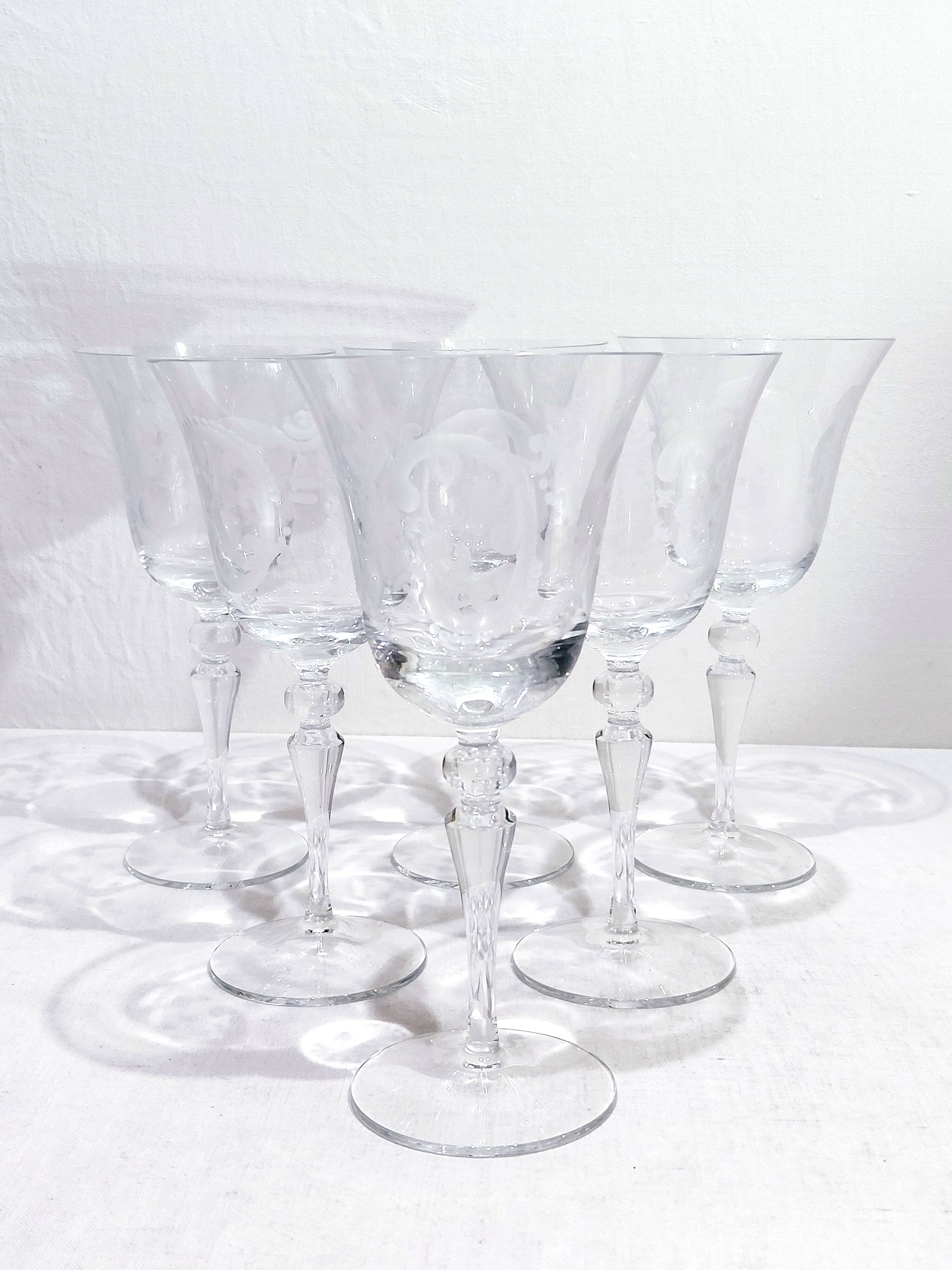 6 Monogrammed Wine Glasses C