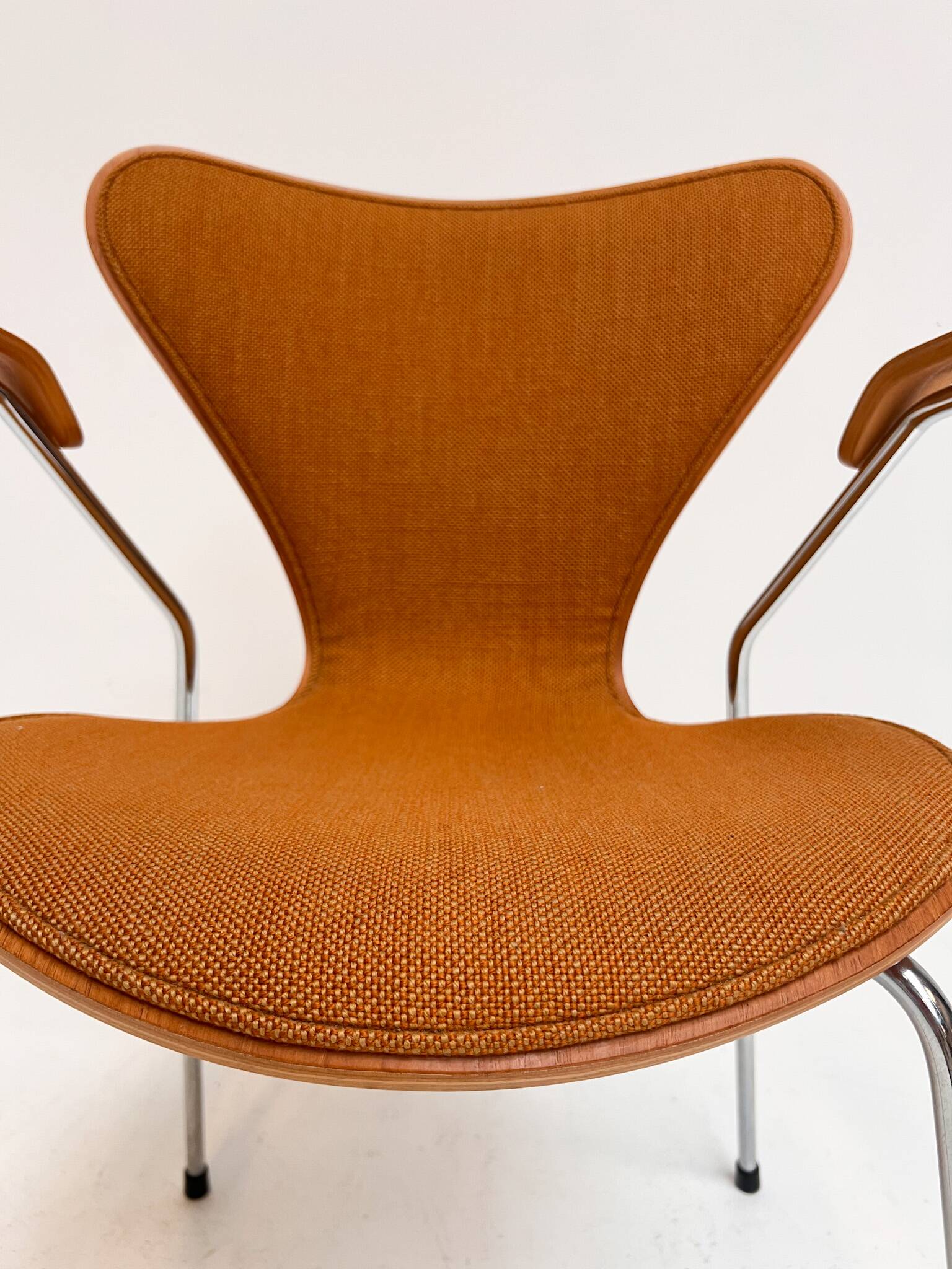 Wooden 3207 chair by Arne Jacobsen for Fritz Hansen, 1980s