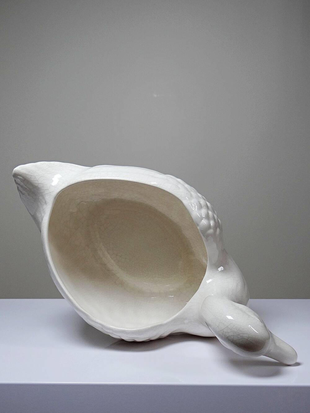 Cache pot/Coupe canard en faïence craquelée beige vintage