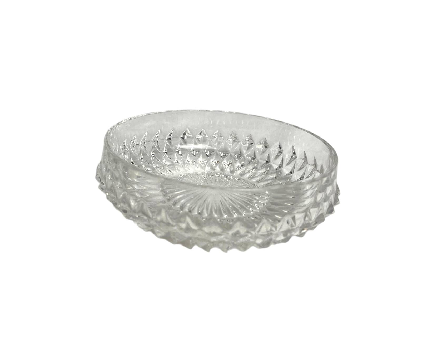 Vintage, cut crystal vide-poche from the 20th century.