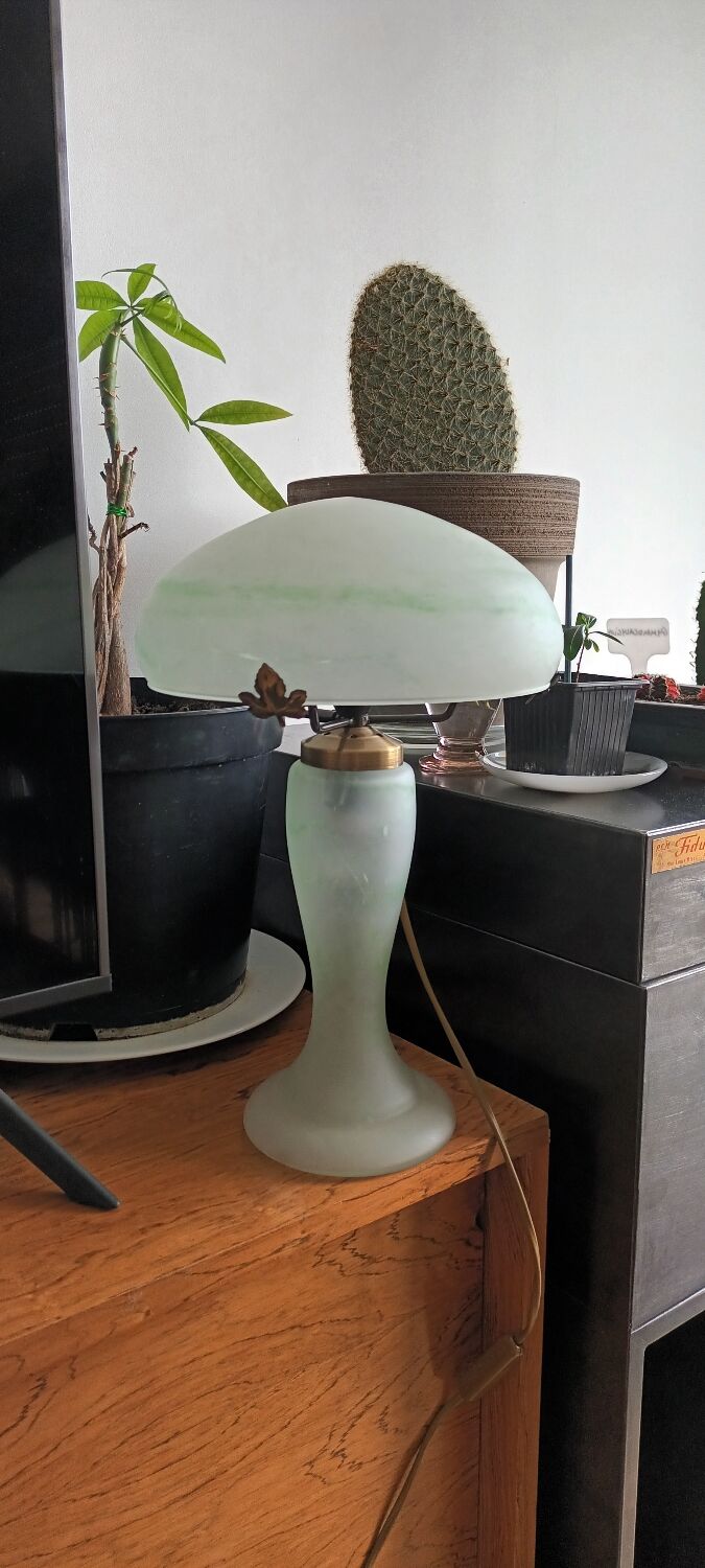 Vintage glass paste lamp