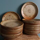 Stoneware plates from Puisaye by Jean-Pierre Prud’homme