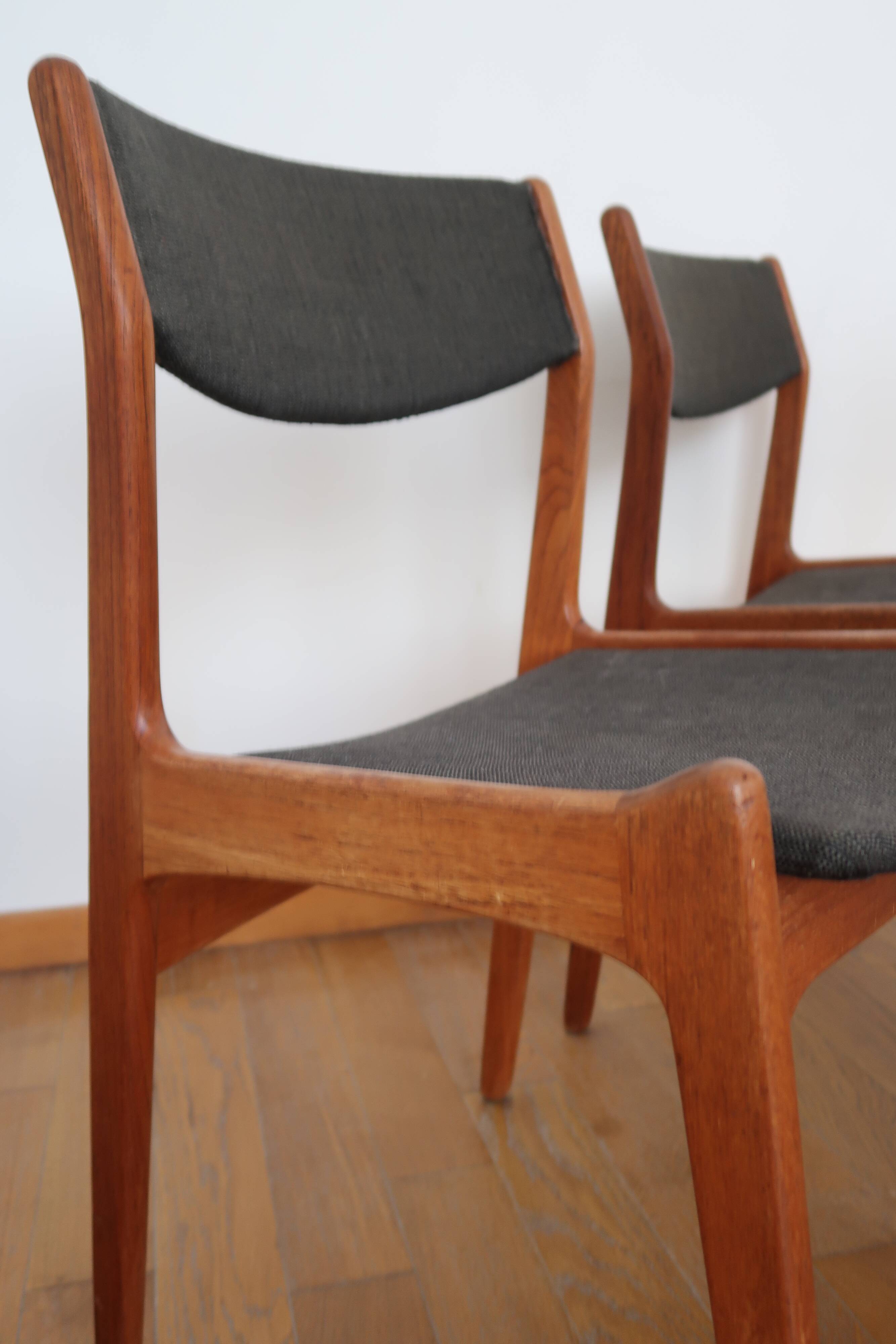 4 chaises vertes danoises estampillées