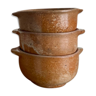 Set of three bowls in ancient sandstone