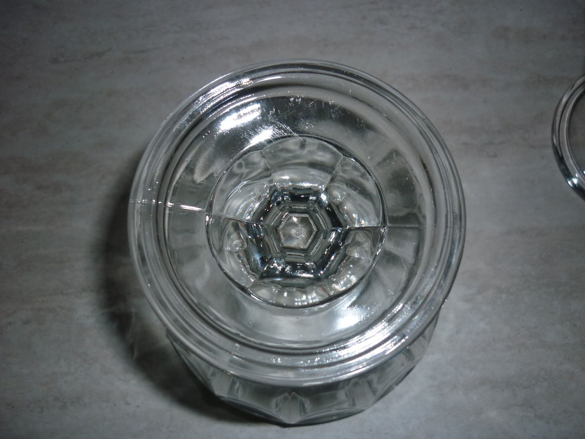 5 moulded glass standing cups for desserts