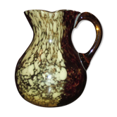 Carafe mouchetée avec trois becs verseur