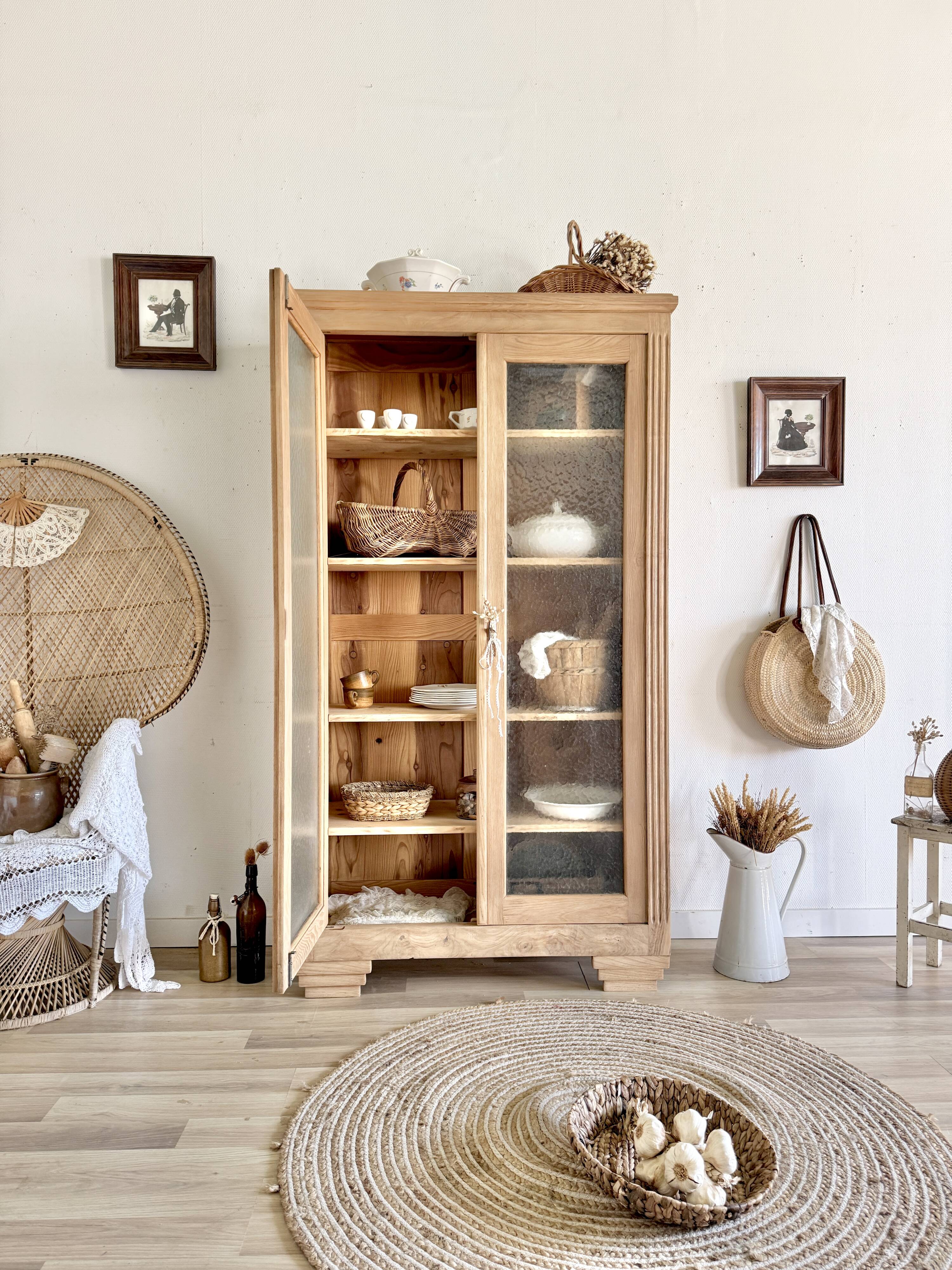 Antique display cabinet/sideboard