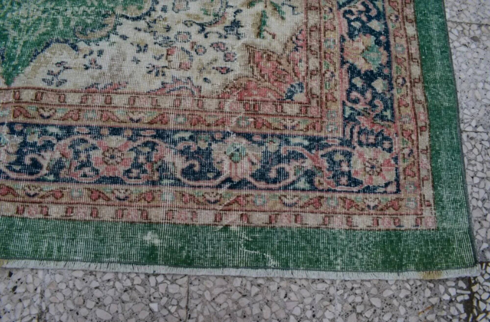 Vintage Turkish Oushak rug 210x342 cm