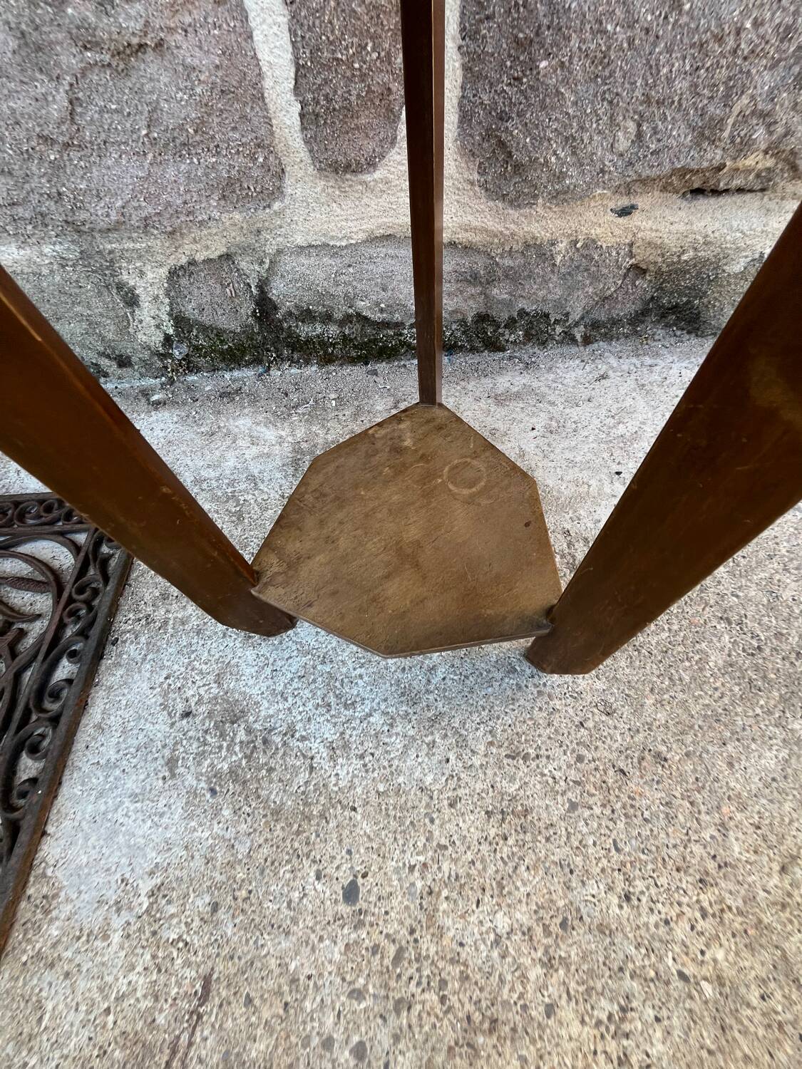 Art Deco Pedestal Table