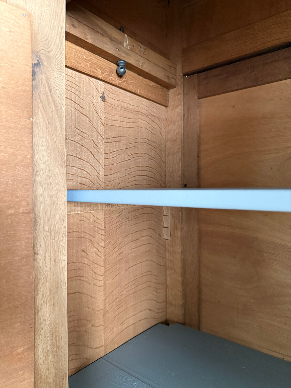 Art Deco oak wardrobe (renovated)