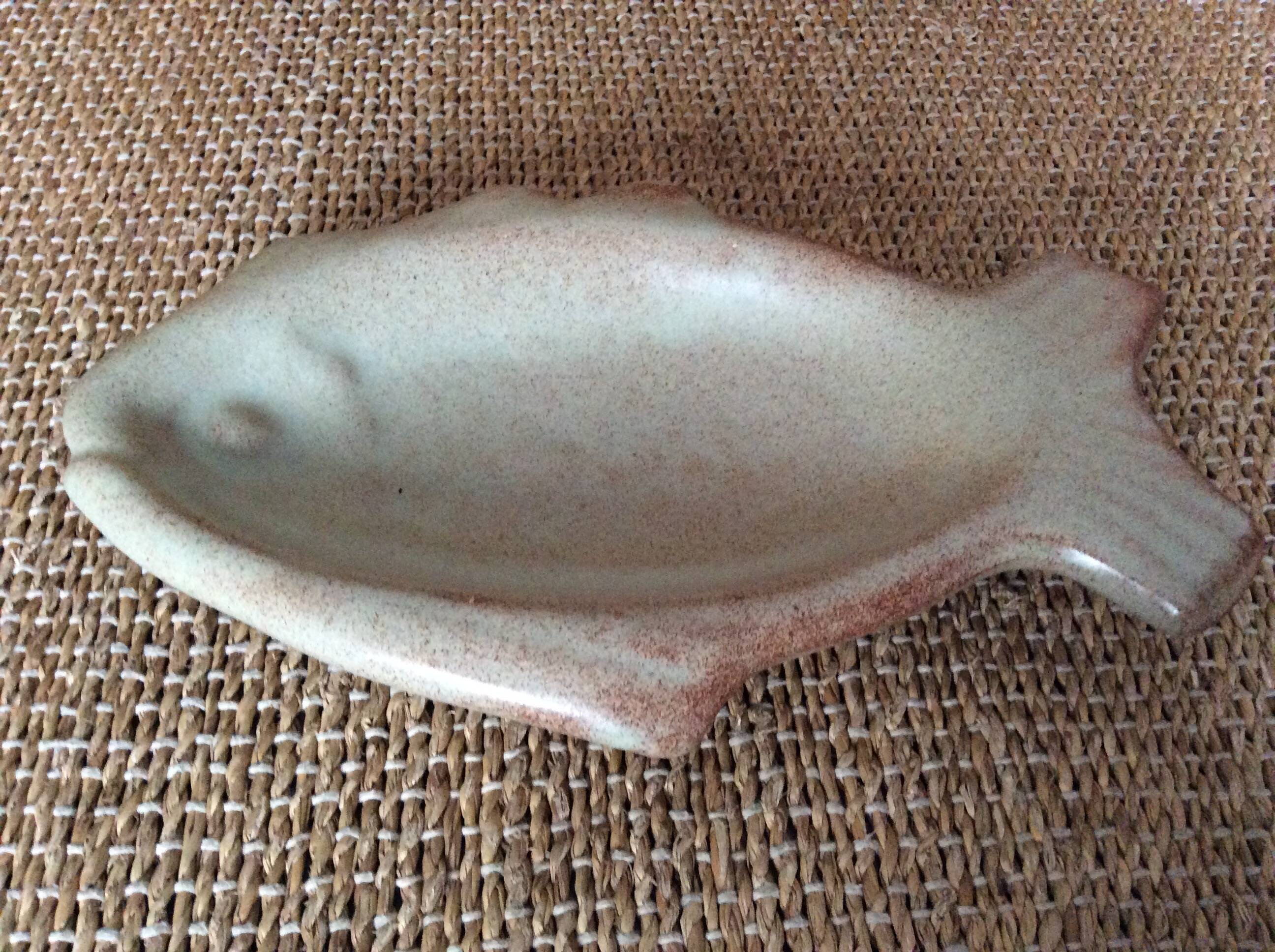 Fish stoneware dish