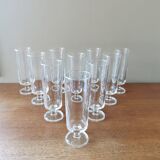 Suite of 10 vintage champagne flutes