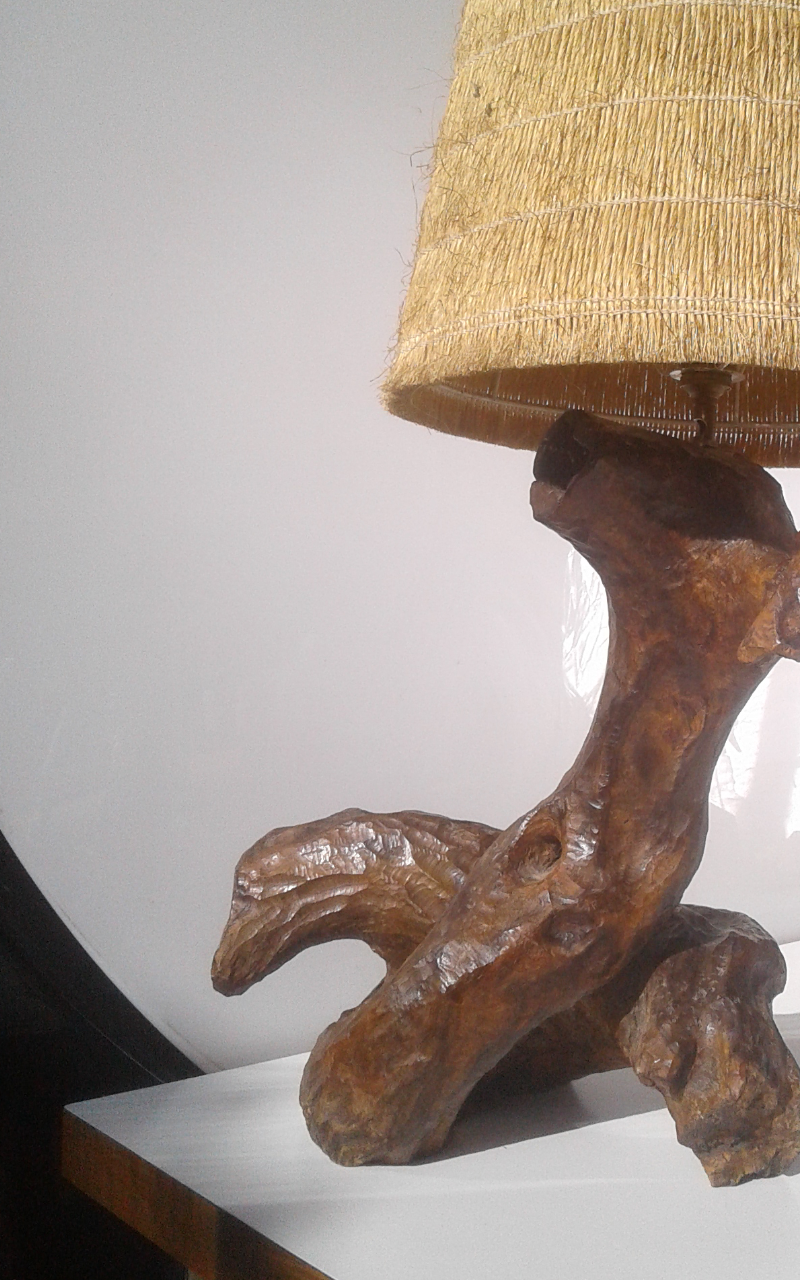 Brutalist lamp in olive root 60