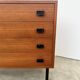 Commode 4 tiroirs moderniste par Antoine Philippon et Jacqueline Lecoq