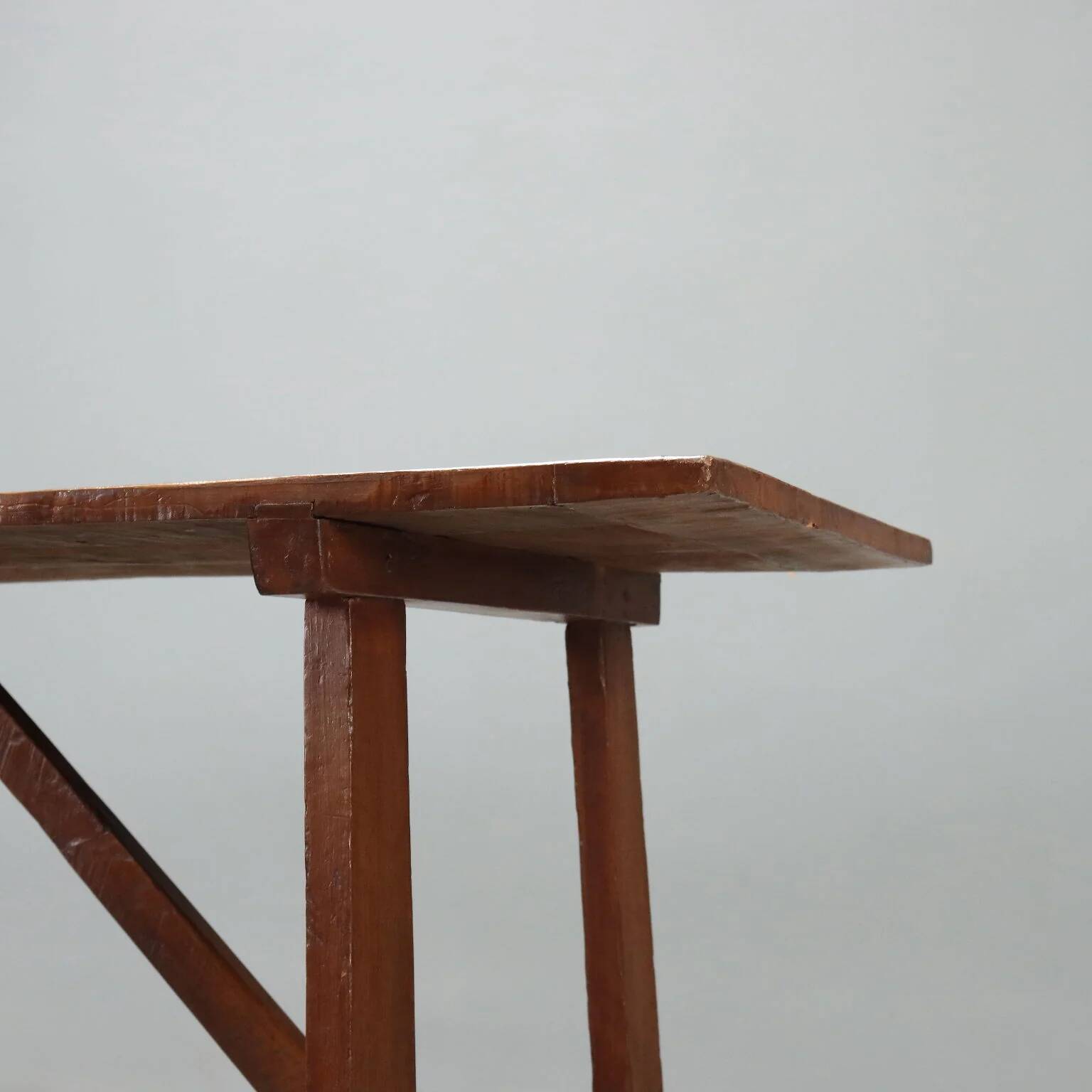 Walnut table with antique wood - Italy early 20th century