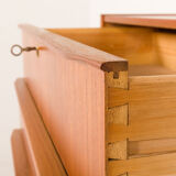 Classic Danish dresser, Hansen Mobelfabrik, 1960s