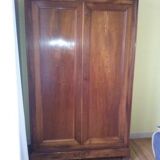 Louis Philippe wardrobe