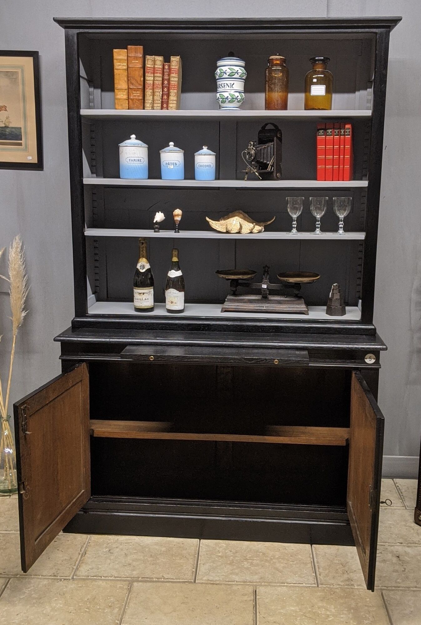 Magasin pharmacy pharmacy patinated black oak