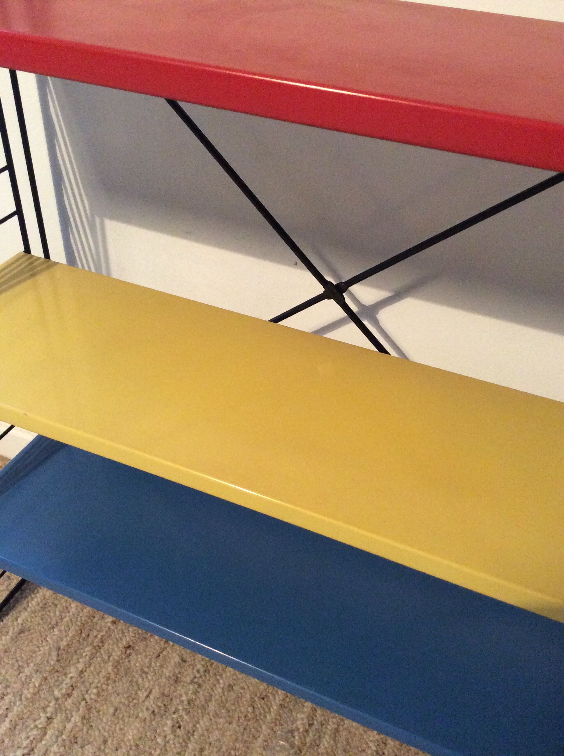 Tomado Holland shelf from the 50s