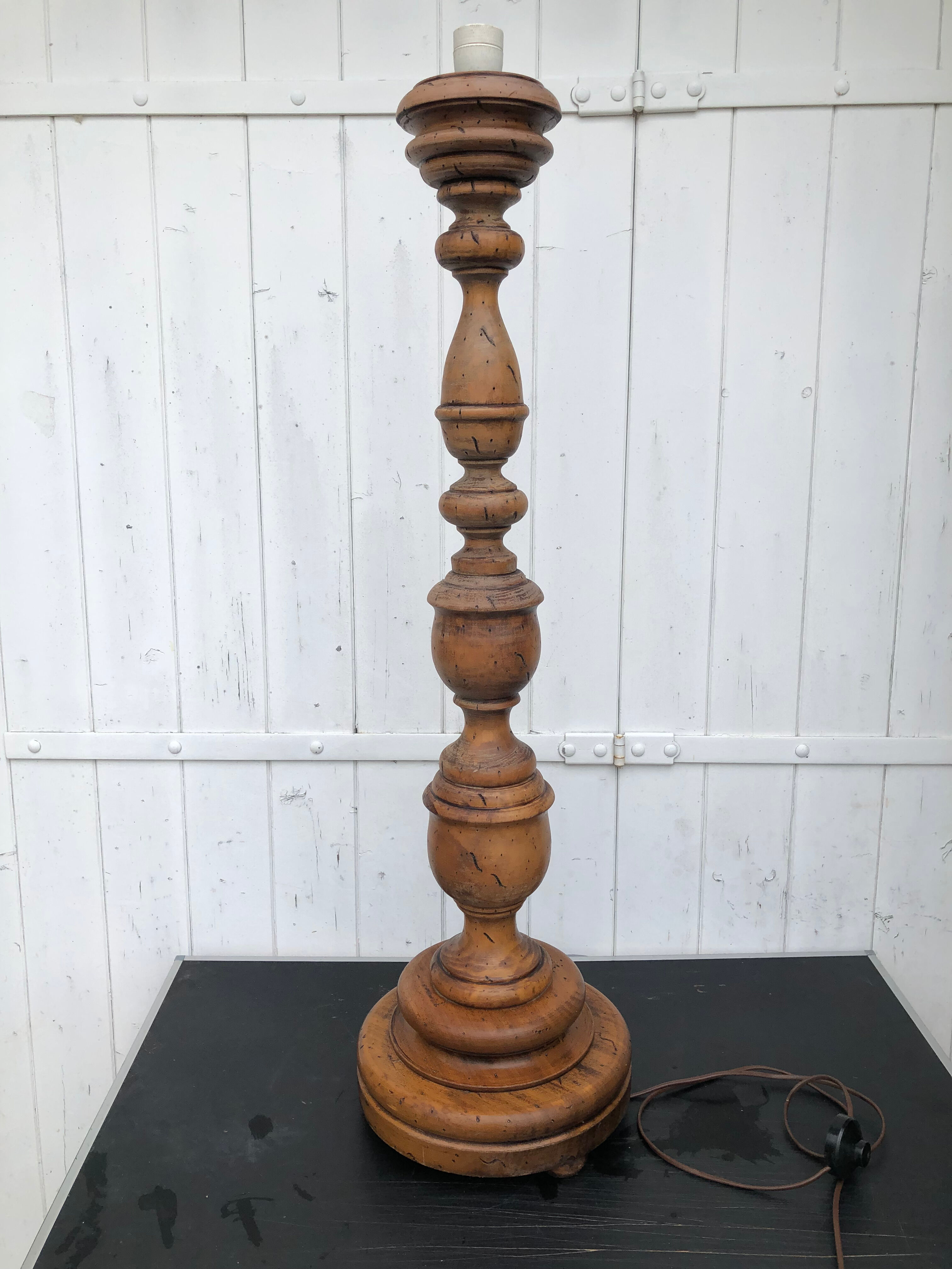 Lampadaire bois ht 113 cm