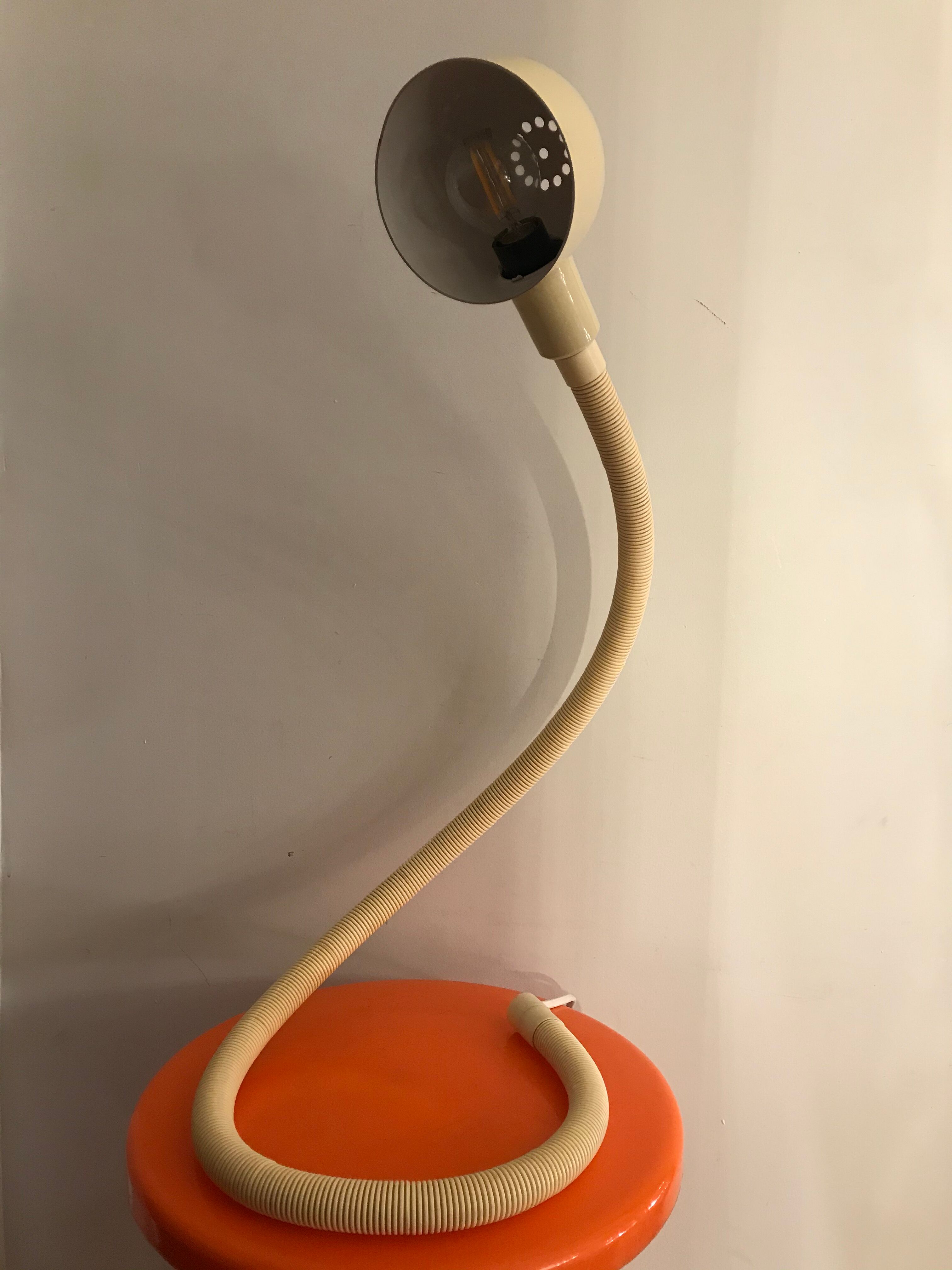 Hebi cream Snake lamp Isao Hosoe for Valenti 1970