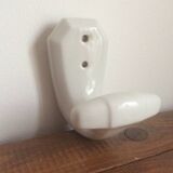 Patère en porcelaine