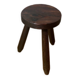 Tripod farm stool