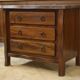 Commode brutaliste 3 tiroirs en orme par Aranjou, 1960