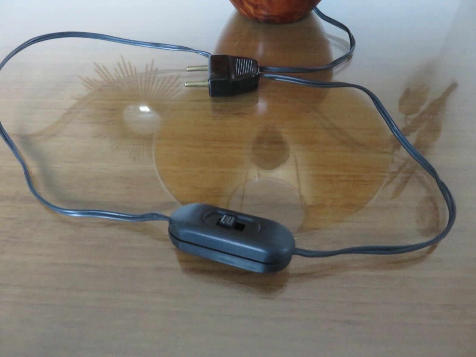 Elm magnifying glass lamp 70s