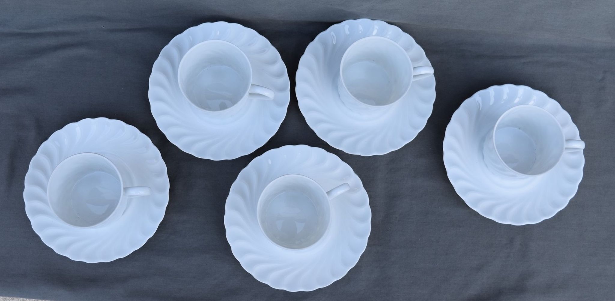 6 coffee cups and saucers Tharaud Limoges form valençay sillage model