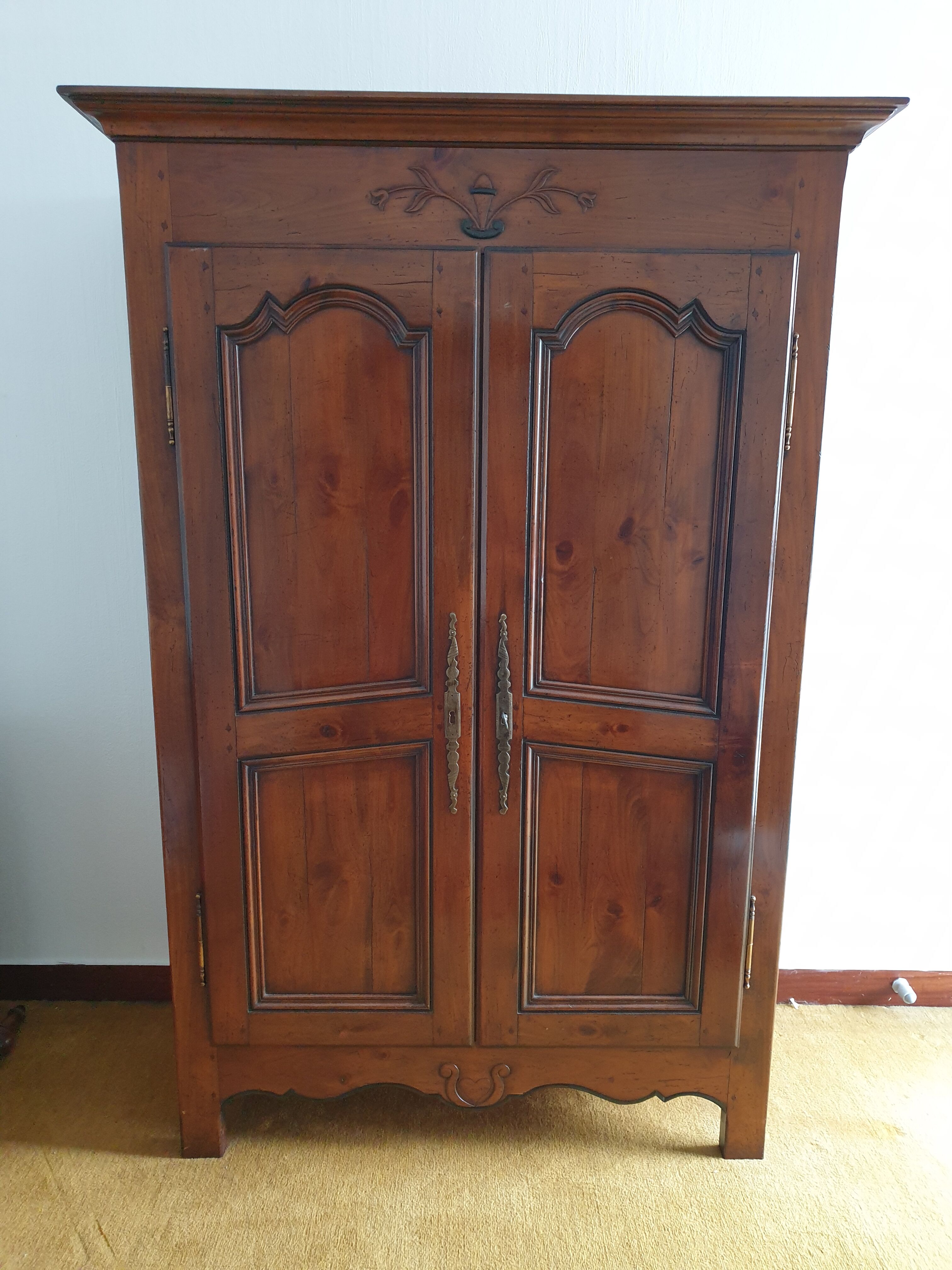 Wardrobe 2 doors cabinetmaking