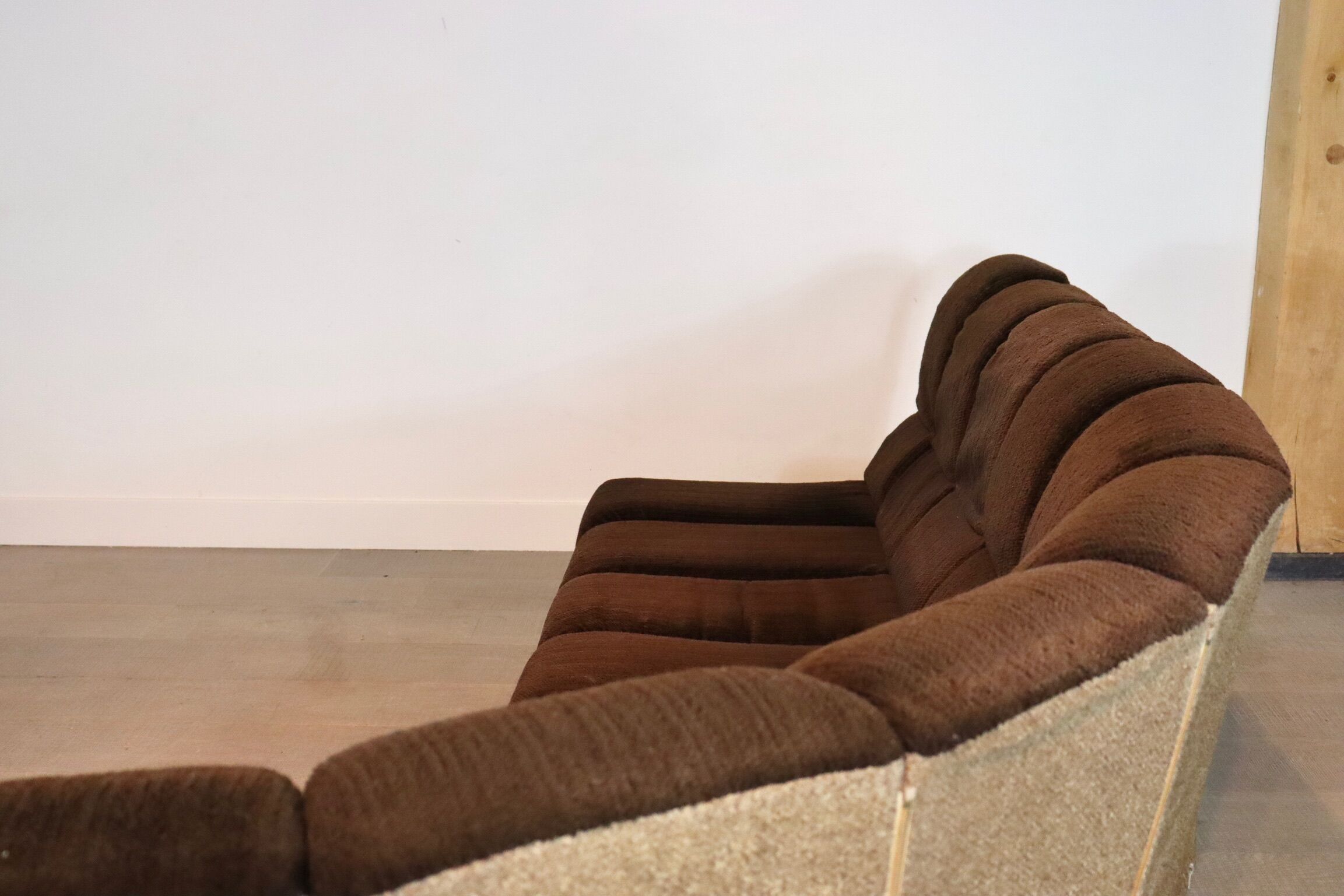 Midcentury seventies ‘snake harmonica’ modular sofa