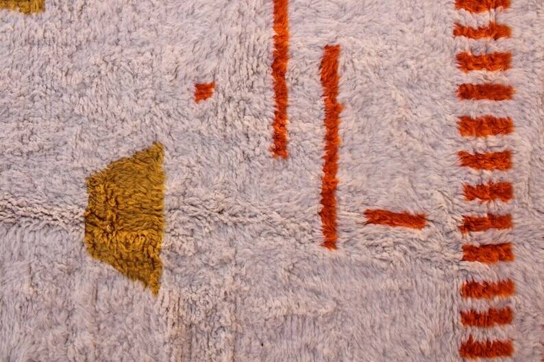 Tapis en laine marocaine de oued zam motifs colorés taille 150 x 250 cm