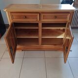 Solid 2-door sideboard