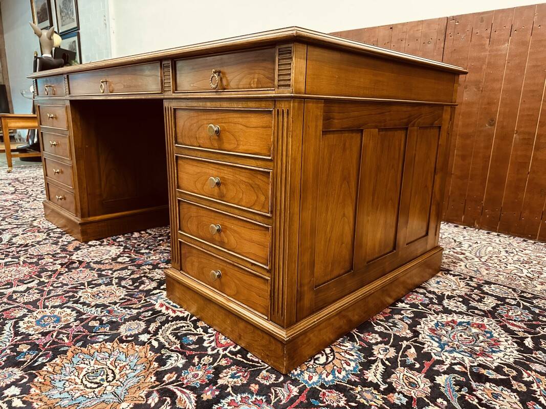Bureau classique anglais Partnerdesk