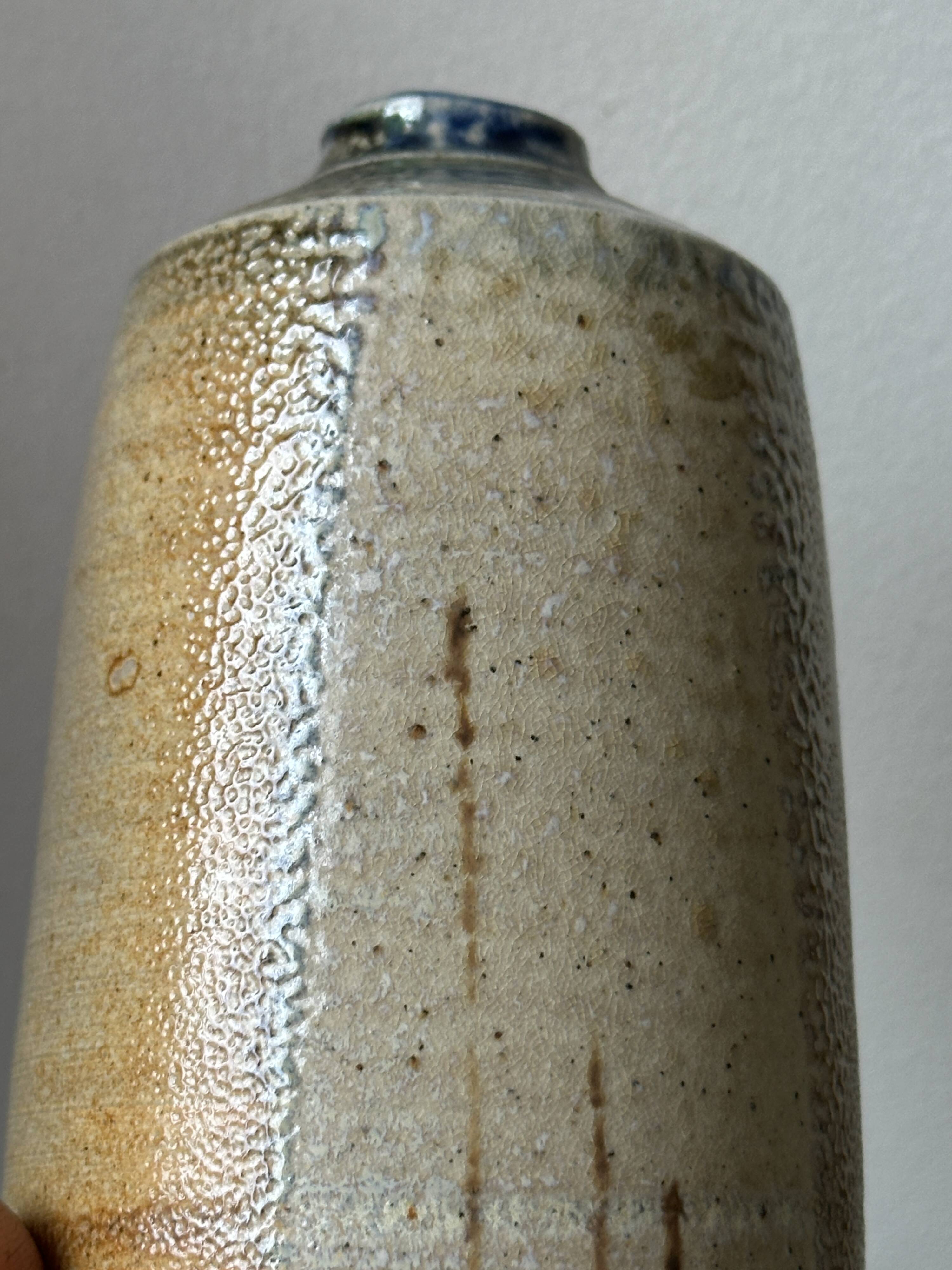 Ceramic vase
