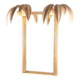 Illuminated “coconut tree” mirror in rattan