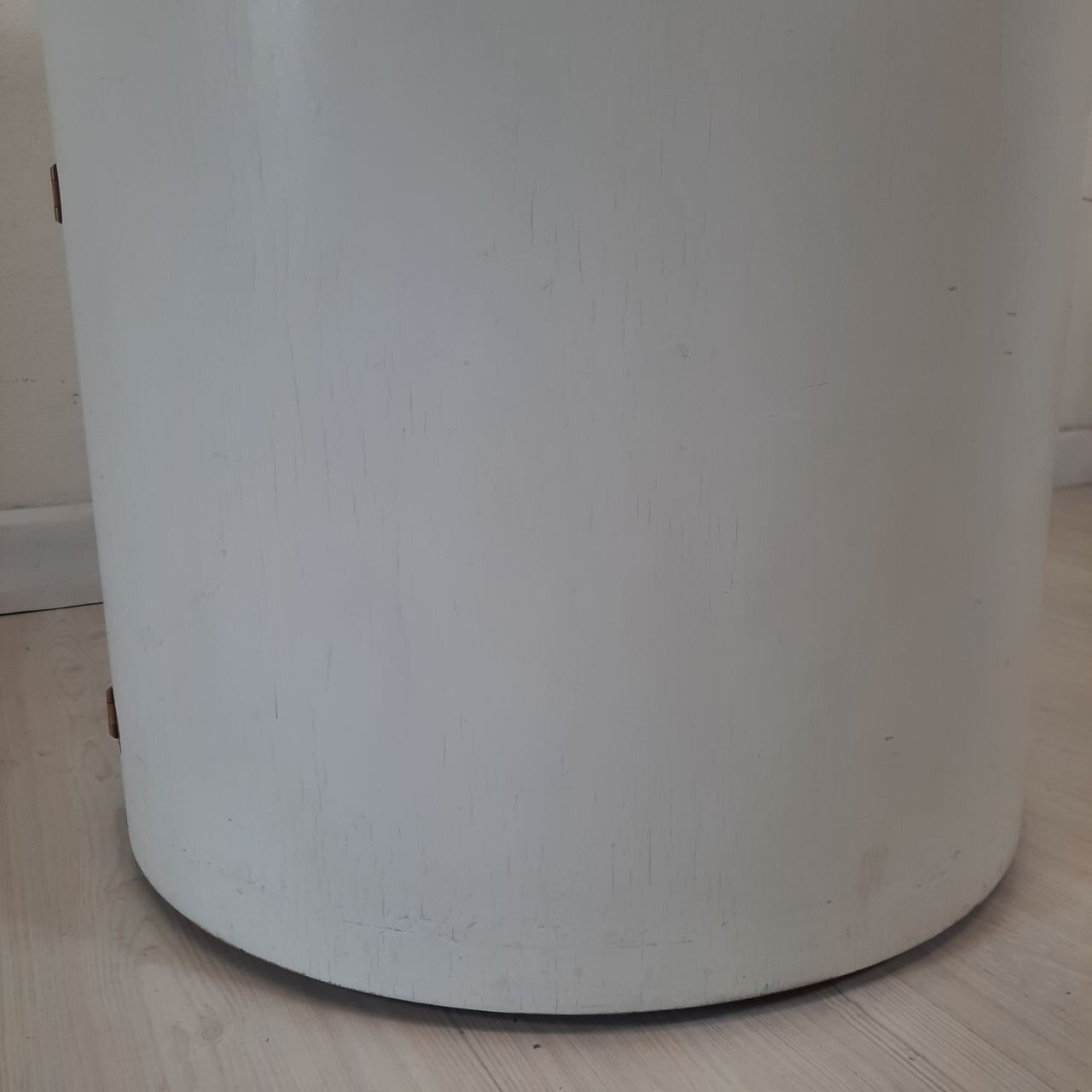 Vintage openable cylinder shaped bar cabinet, wood, brass and glass.