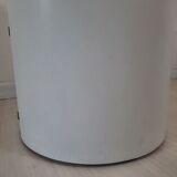 Armoire à barre vintage en forme de cylindre ouvrable, bois, laiton et verre.