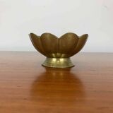 Vintage gold-plated brass flower emptier