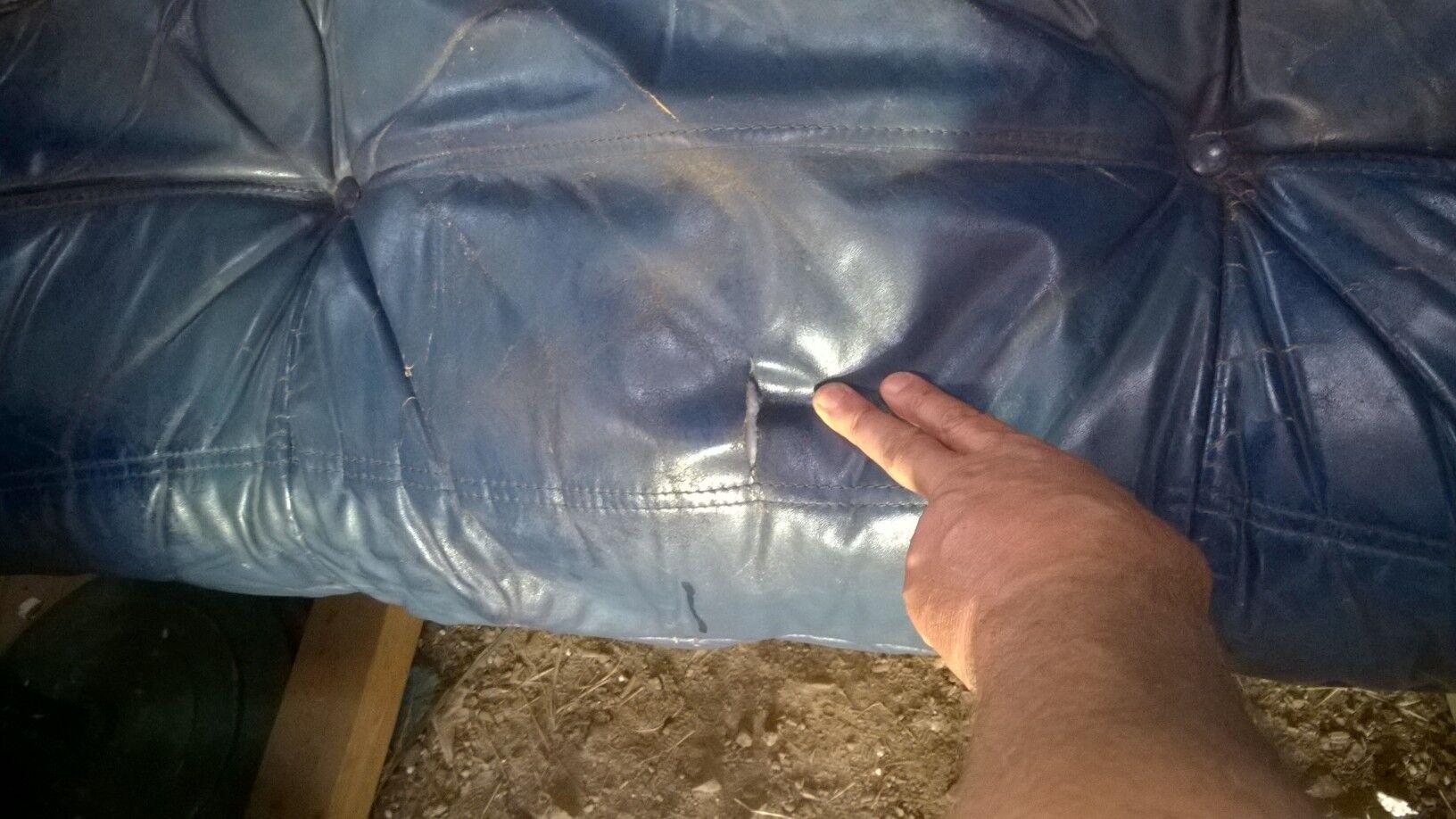 2-seater Togo sofa and corner heater by Michel Ducaroy for Ligne Roset