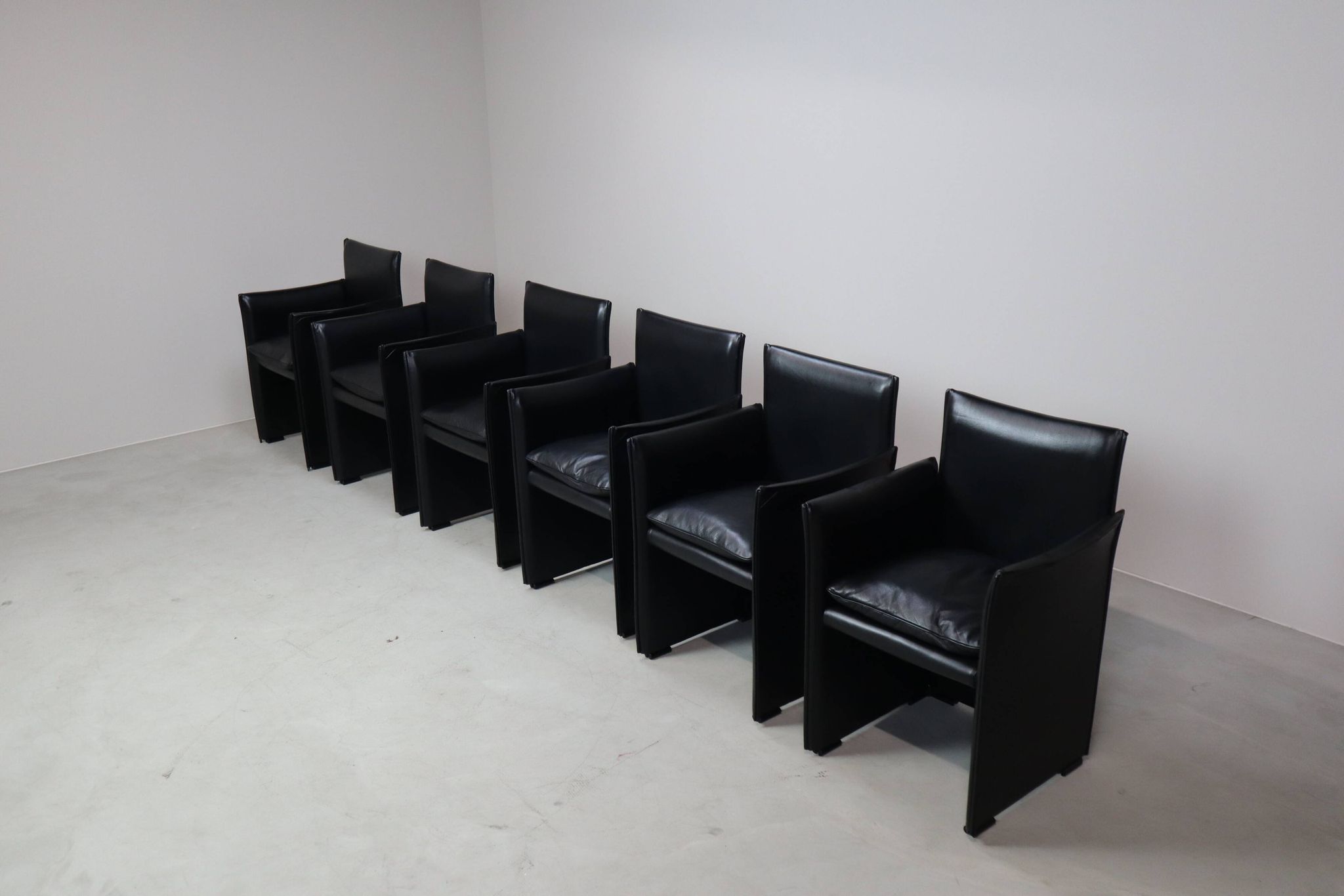 Set of six  Break 401 armchairs by Mario Bellini for Cassina