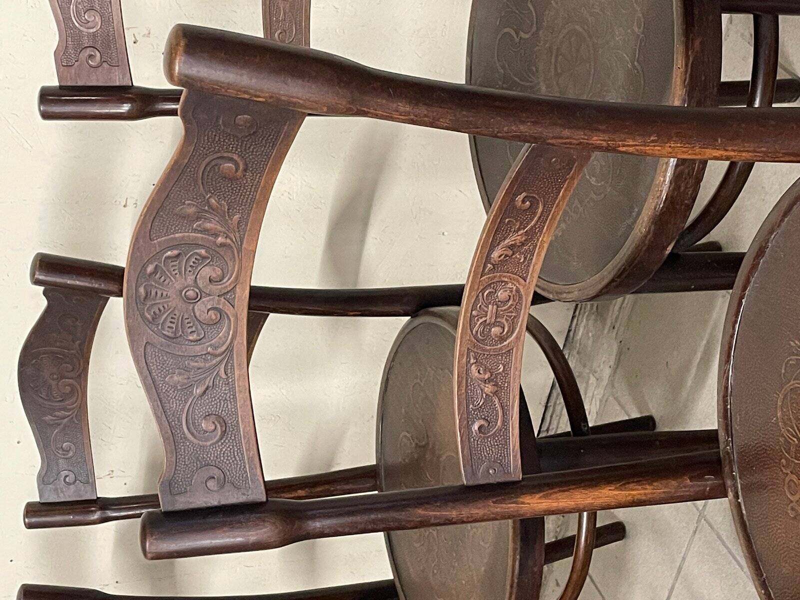 Vintage chairs by Michael Thonet for Thonet, 1930s, set of 8.