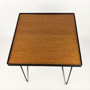 Table d’appoint chêne et métal noir 1950