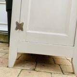 Parisian hat cabinet